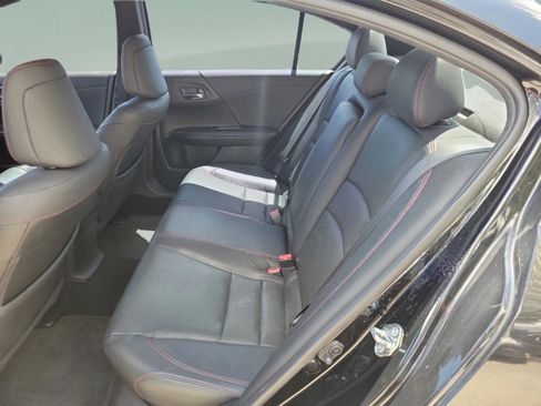 Used 2017 Honda Accord Sport Special Edition image 13