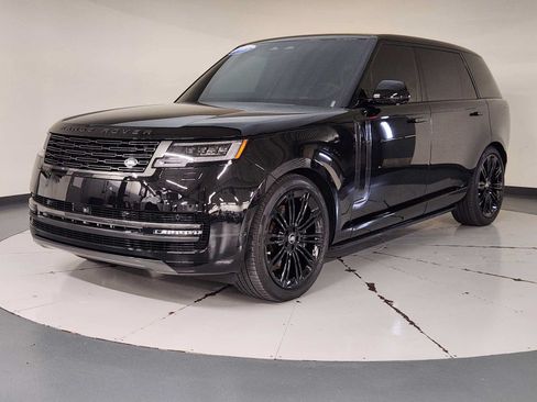 Used 2025 Land Rover Range Rover Long Wheelbase Autobiography AWD/4WD image 2