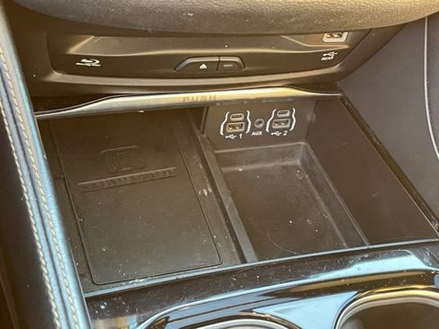 Certified 2021 Chrysler Pacifica Pinnacle image 27