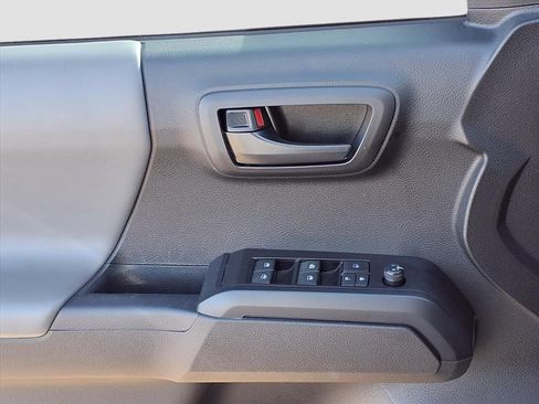 Used 2023 Toyota Tacoma SR image 16