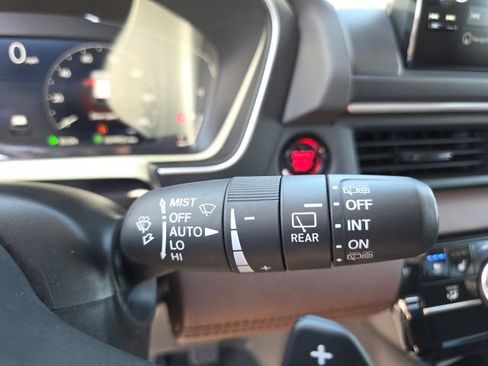 Certified 2023 Honda Pilot Elite image 37
