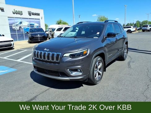 Used 2022 Jeep Cherokee Limited AWD/4WD image 2