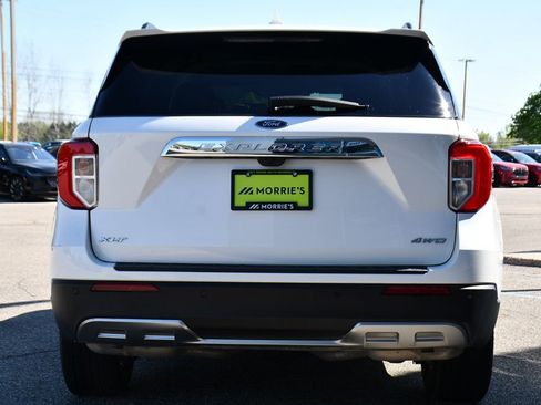 Used 2023 Ford Explorer XLT w/ Equipment Group 202A AWD/4WD image 5