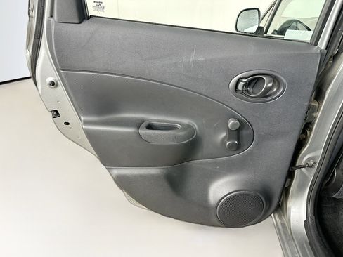 Used 2014 Nissan Versa Note S image 24