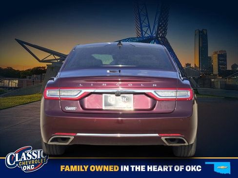 Used 2018 Lincoln Continental Reserve w/ Rear-seat Package image 6