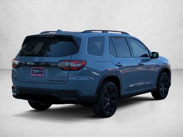 New 2026 Honda Pilot Black Edition image 2