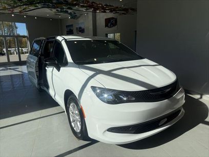 New 2026 Chrysler Voyager LX