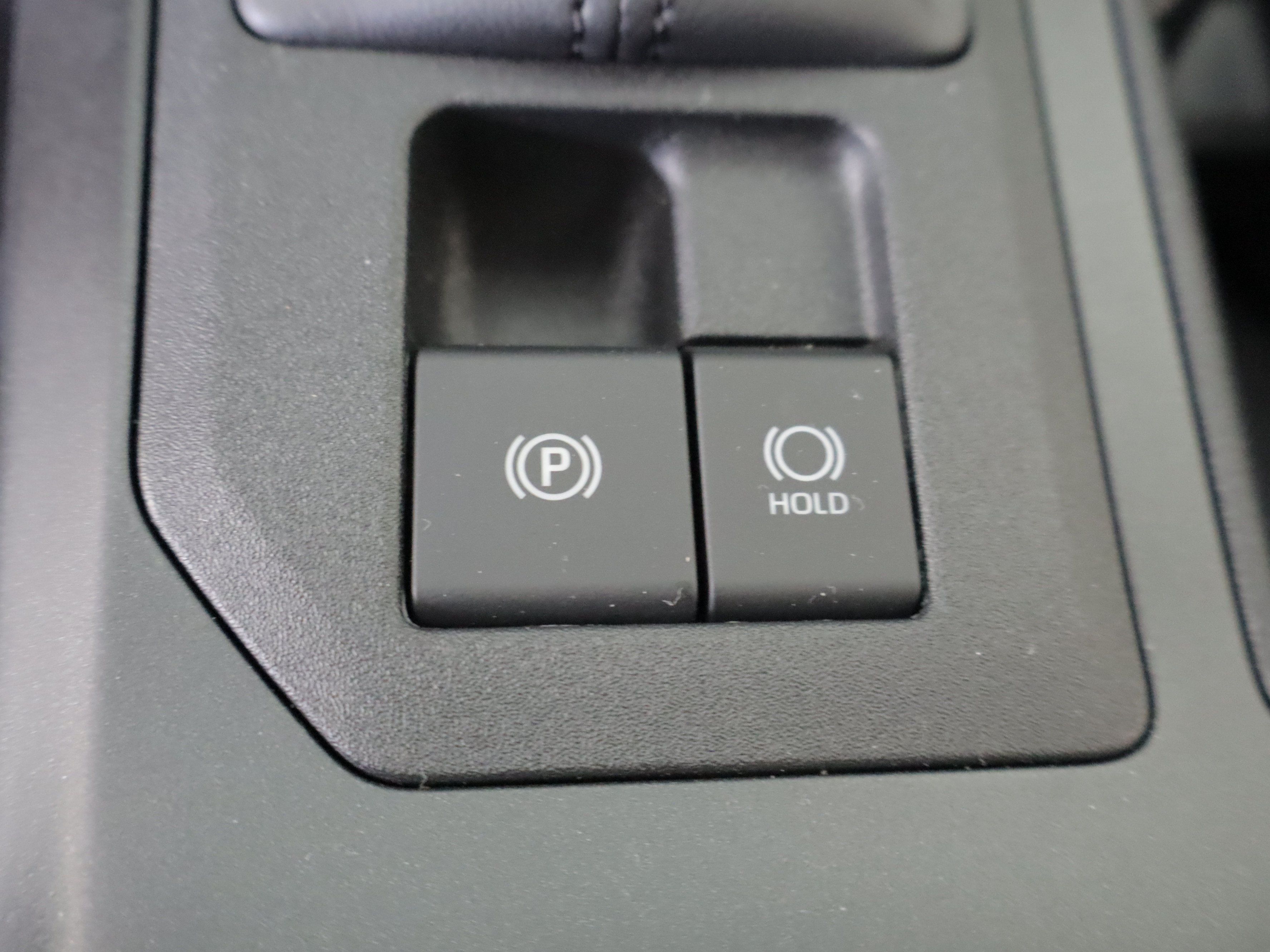 Used 2026 Toyota RAV4 LE AWD/4WD image 17