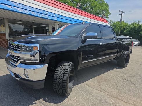 Used 2017 Chevrolet Silverado 1500 LTZ w/ Sport Package AWD/4WD image 2