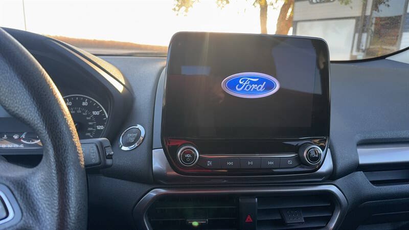 Used 2021 Ford EcoSport SE FWD image 21