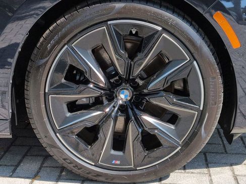 New 2026 BMW 760i xDrive AWD/4WD image 11