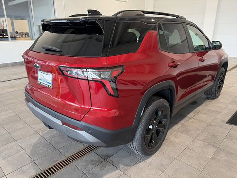 New 2026 Chevrolet Equinox LT w/ Convenience Package II image 3