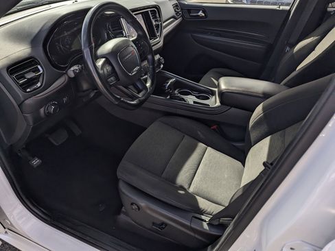 Used 2023 Dodge Durango GT image 9