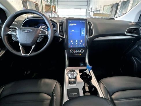Used 2024 Ford Edge SEL w/ Convenience Package image 21
