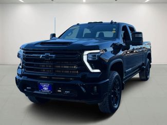 Certified 2025 Chevrolet Silverado 2500 High Country w/ Midnight Edition video 1