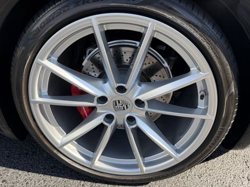 Certified 2020 Porsche 911 Carrera S image 9