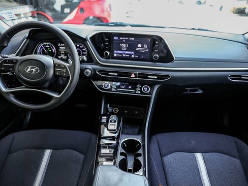 Used 2023 Hyundai Sonata Blue image 16
