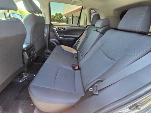 Used 2023 Toyota RAV4 LE FWD image 16