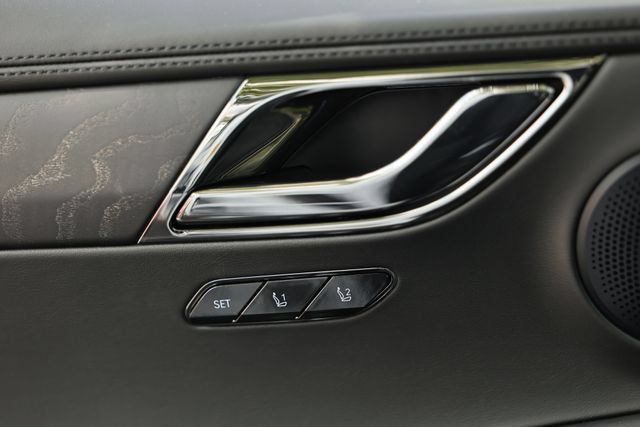 New 2026 Genesis GV80 3.5T Prestige AWD/4WD image 16