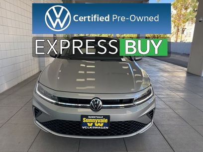 Certified 2025 Volkswagen Jetta SE