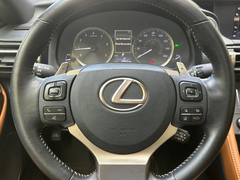 Used 2019 Lexus RC 300 w/ Premium Package RWD image 35