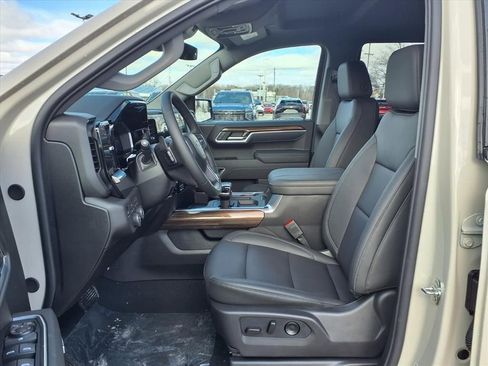 New 2026 Chevrolet Silverado 1500 RST w/ Safety Package AWD/4WD image 16