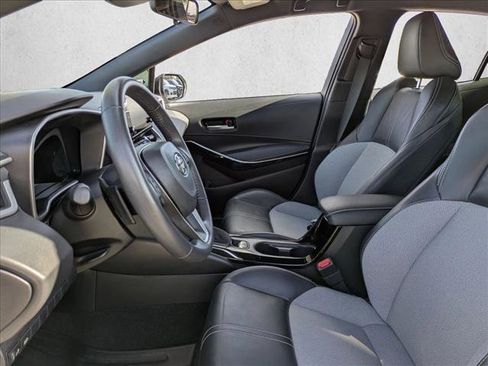 Certified 2021 Toyota Corolla XSE image 15
