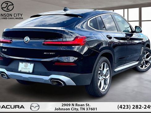 Used 2023 BMW X4 xDrive30i w/ Convenience Package image 2