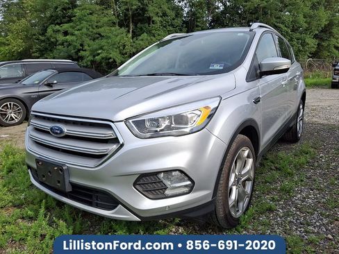 Used 2019 Ford Escape Titanium AWD/4WD image 1
