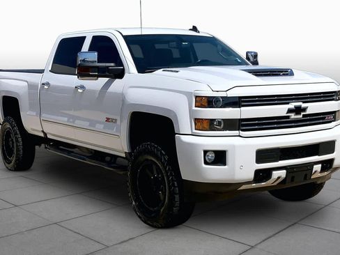 Used 2018 Chevrolet Silverado 2500 LT w/ Custom Sport Edition AWD/4WD image 3