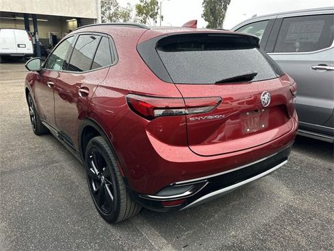 Used 2022 Buick Envision Essence w/ Technology Package I image 4