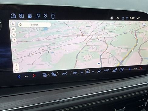 New 2026 Chevrolet Suburban Premier image 26