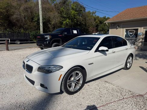 Used 2014 BMW 528i Sedan RWD image 1