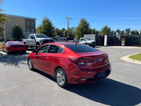 Used 2020 Hyundai Elantra SEL image 6