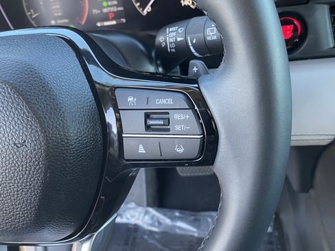 Certified 2025 Honda Pilot EX-L image 27