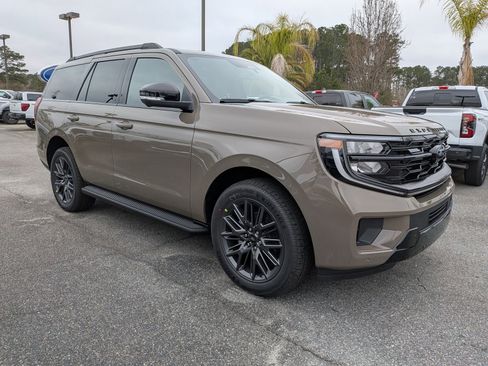 New 2026 Ford Expedition Platinum w/ Stealth Appearance Package image 2