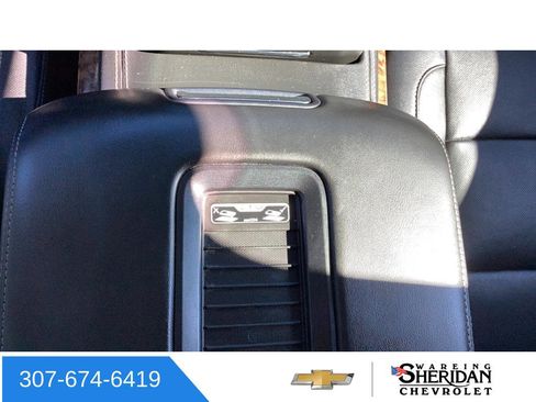 Used 2018 Chevrolet Suburban Premier AWD/4WD image 14