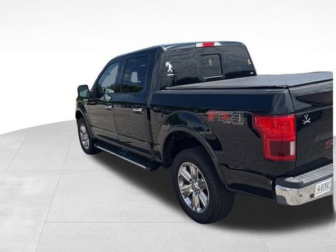 Used 2018 Ford F150 Lariat w/ Equipment Group 502A Luxury AWD/4WD image 4
