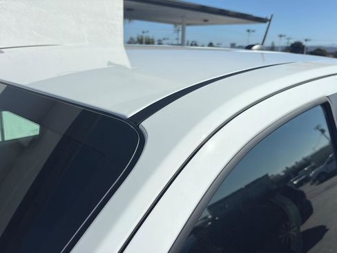 Used 2025 GMC Canyon AT4 w/ AT4 Premium Package image 30