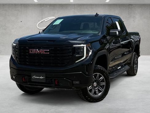 Used 2024 GMC Sierra 1500 AT4 w/ Technology Package AWD/4WD image 1