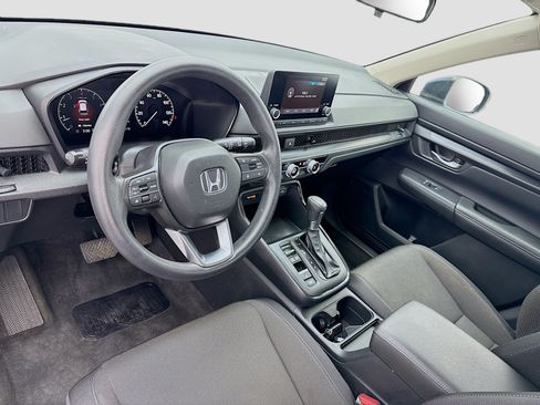 Used 2024 Honda CR-V LX image 7