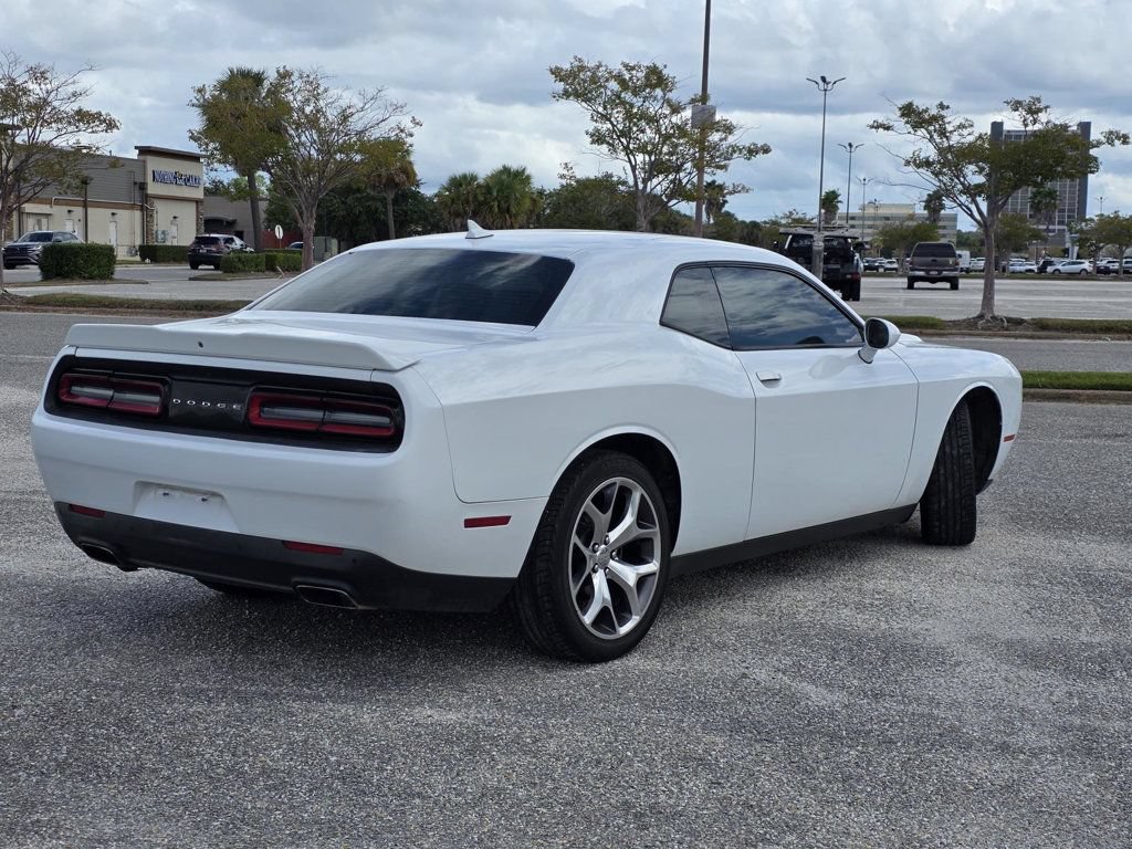 Used 2016 Dodge Challenger SXT Plus RWD image 5
