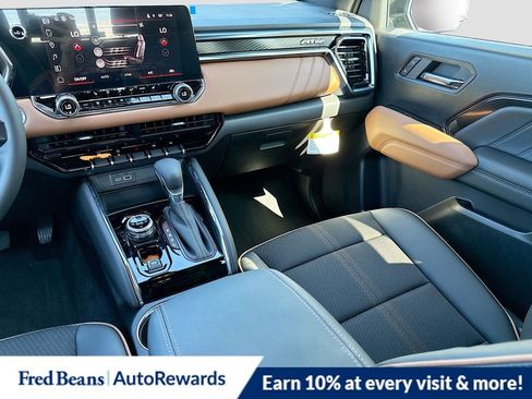 New 2025 GMC Canyon AT4 w/ Nightfall Edition image 23