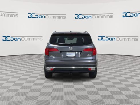 Used 2018 Honda Pilot Elite image 7