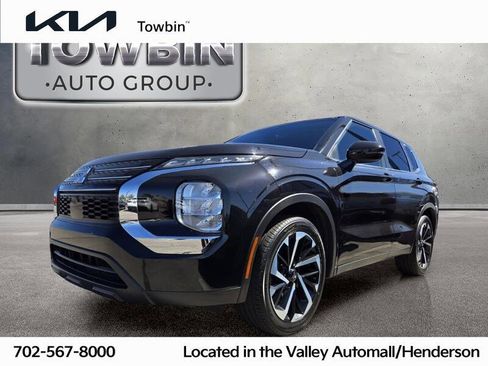 Used 2022 Mitsubishi Outlander ES image 1