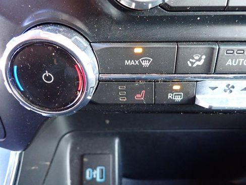 Certified 2022 Ford F150 XLT w/ Equipment Group 302A High image 22