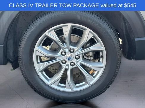 Used 2023 Ford Explorer XLT w/ Equipment Group 202A AWD/4WD image 7