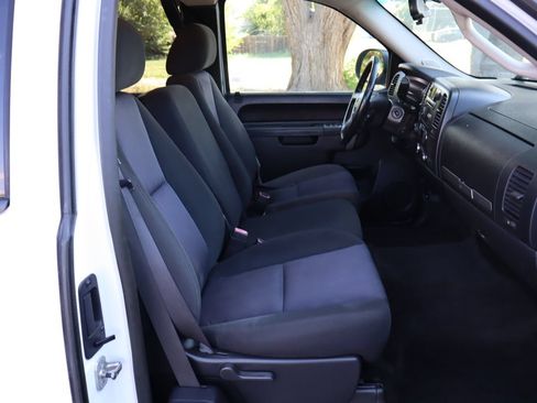Used 2011 Chevrolet Silverado 1500 LT w/ All-Star Edition AWD/4WD image 22
