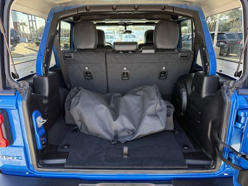 Used 2023 Jeep Wrangler Sahara w/ Cold Weather Group image 28