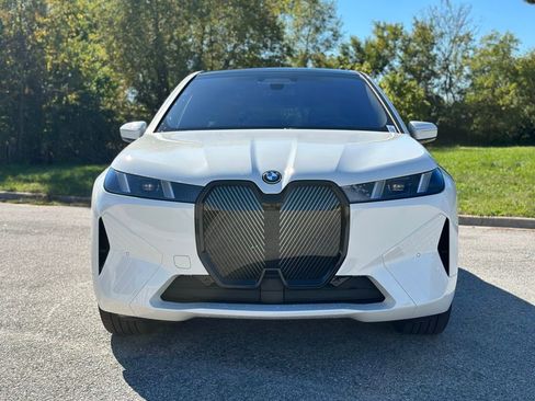 New 2026 BMW iX xDrive45 image 2